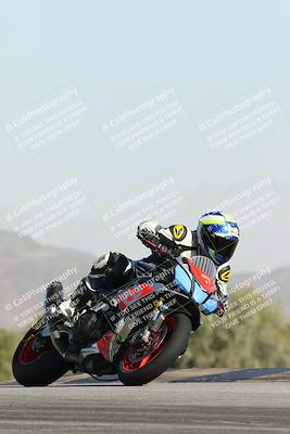 media/Dec-01-2025-Moto Forza (Mon) [[2daa91e15f]]/2-Intermediate Group/Session 2 Turn 9 Entry/